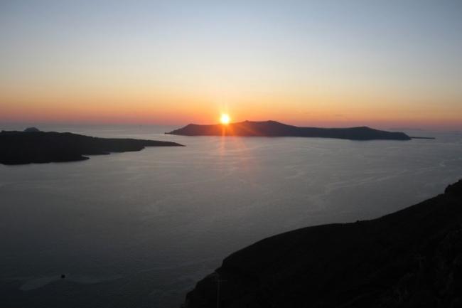 What could be more beautiful than one more sunset in Santorini?